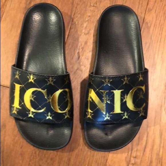 ICONIC jeffree Star flip flops - Picture 2 of 3